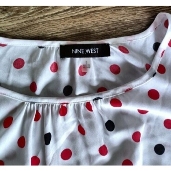 Nine West Sleeveless Top Size Small Multi-Colored Polka Dot Shell Blouse - Picture 3 of 4